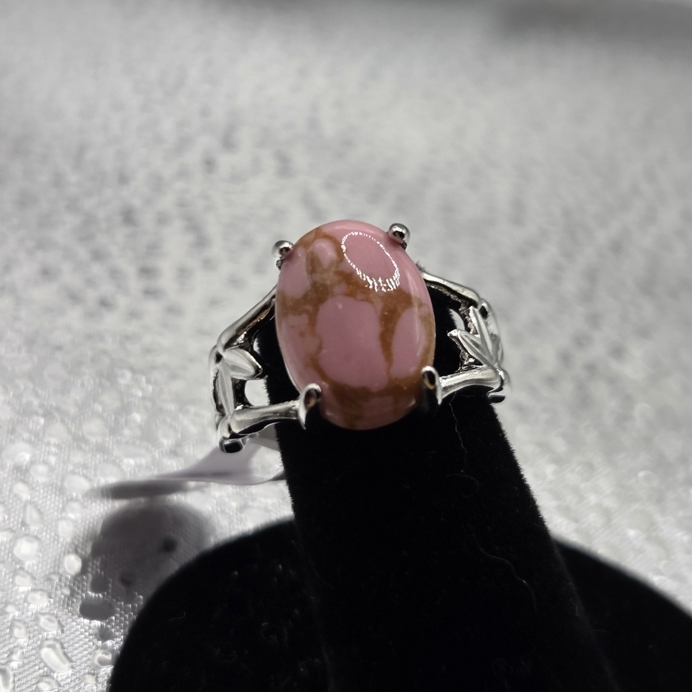 Ring, Elegant Pink and Silver